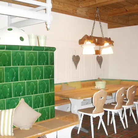 100 Barenhole - #a43381 Apartment *